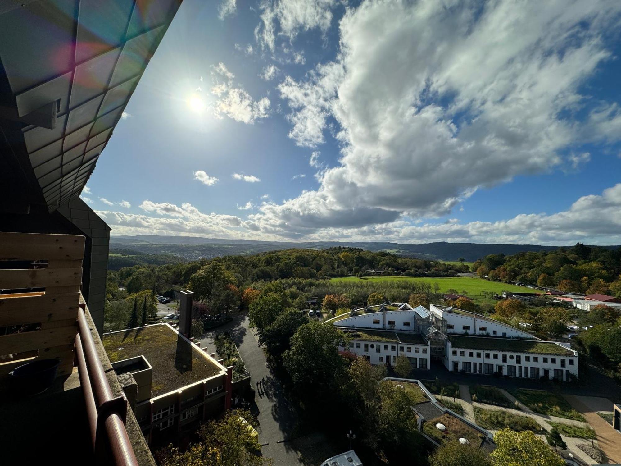Klassen Stay - Design Studio In 11 Etage - Tolle Aussicht - Sauna, Pool - Netflix Lahnstein Εξωτερικό φωτογραφία