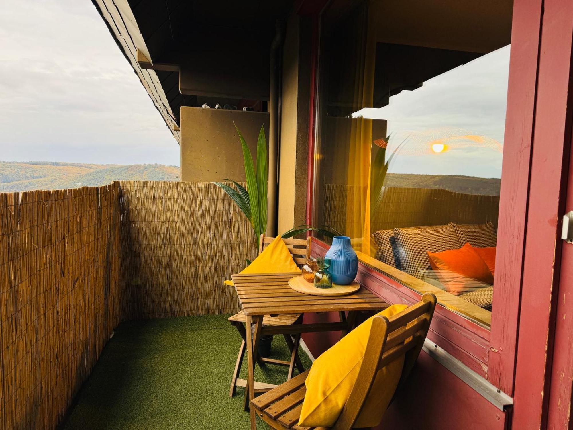 Klassen Stay - Design Studio In 11 Etage - Tolle Aussicht - Sauna, Pool - Netflix Lahnstein Εξωτερικό φωτογραφία